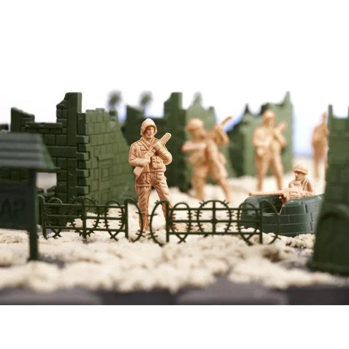 elementy zestawu rozłożone na jasnym tle, gotowe do zabawy