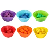 pełen zestaw 44 elementów z misiami, kartami i pęsetą na białym tle