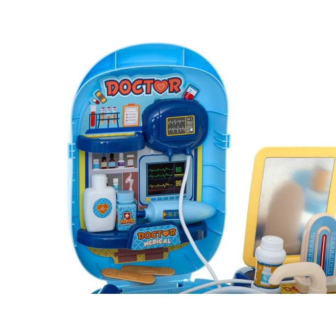 widok wszystkich akcesoriów medycznych z zestawu