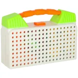 kolorowe klocki konstrukcyjne rozłożone na tablicy do wkręcania