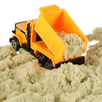 wywrotka z mechanizmem wysypującym widoczna w zestawie maszyn