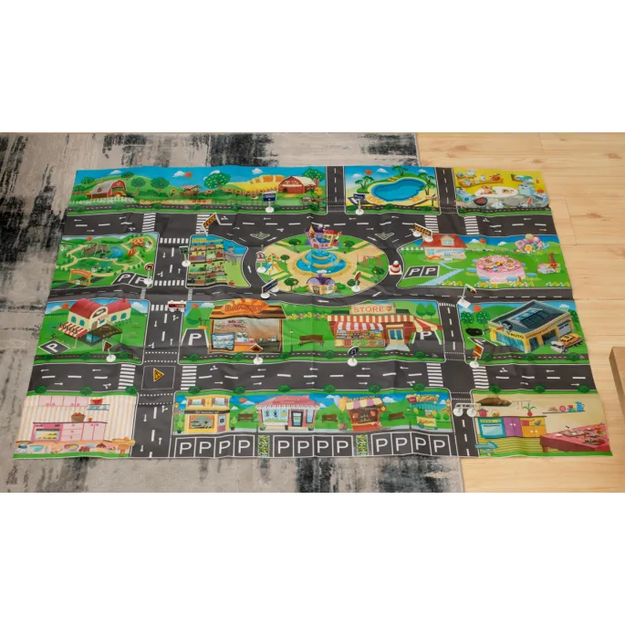 Widok maty rozłożonej na podłodze podczas zabawy dziecka