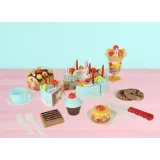 ozdobny kartonowy zestaw tortu urodzinowego przygotowany na prezent