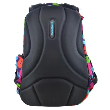 Tylna część plecaka z wygodnymi szelkami