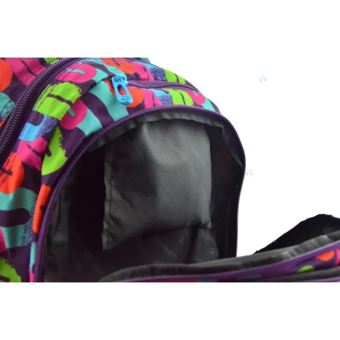 Kieszonka na okulary w plecaku młodzieżowym